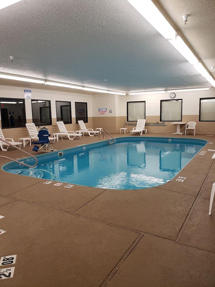 Comfort Hotel 2*