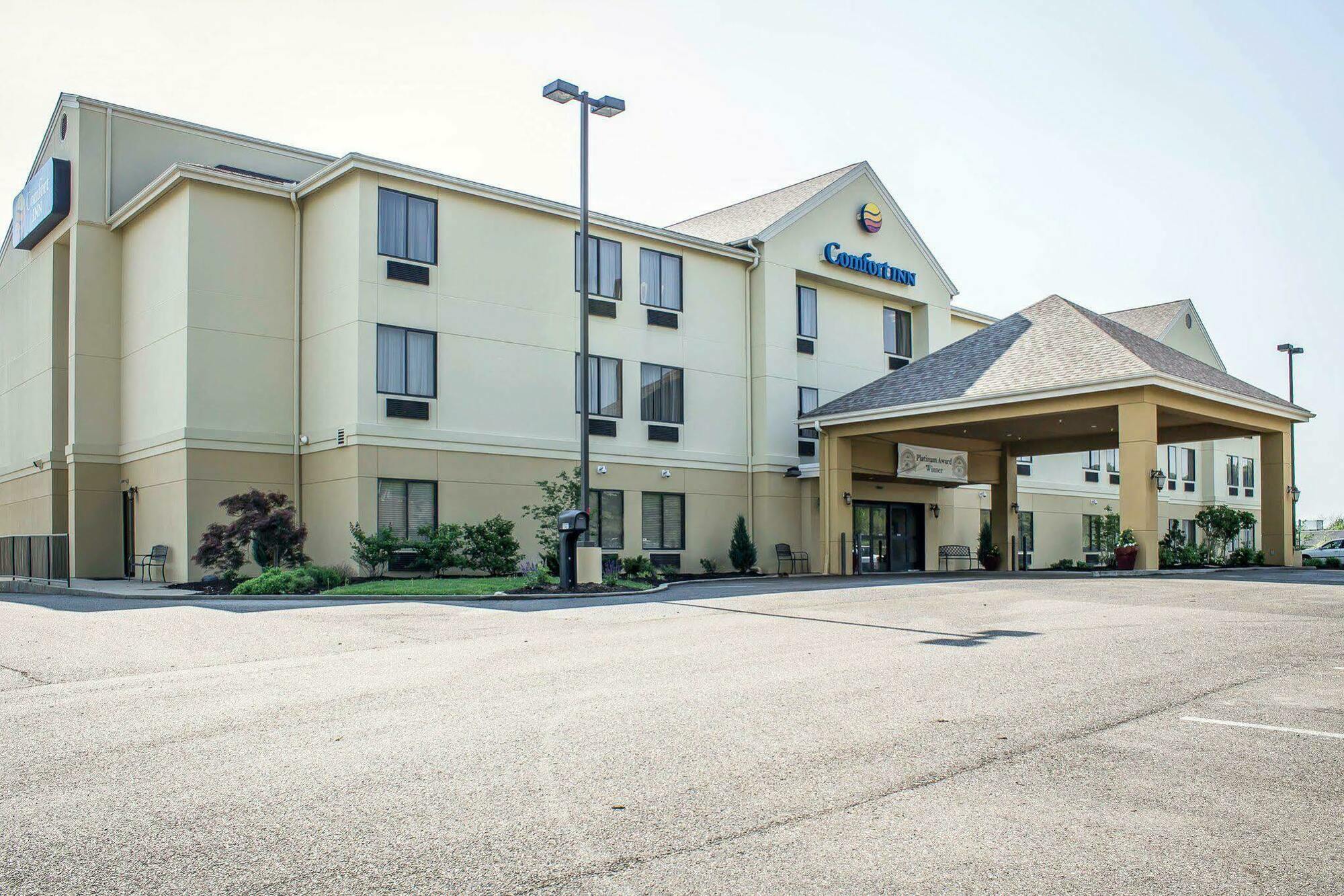 Hotel Comfort 2*